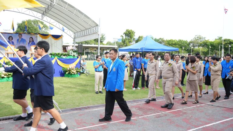 โรงเรียนระยองวิทยาคมจัดกิจกรรม กตัญญุมุทิตา กษิณานุสรณ์ พิธีอำลานักเรียนของผู้เกษียณอายุราชการ