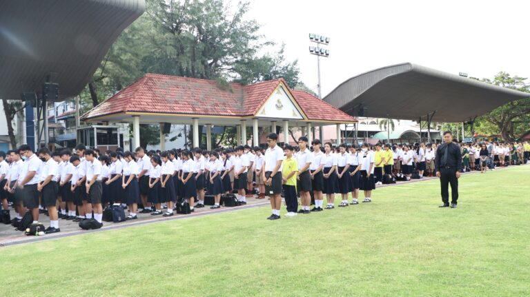 พิธียืนสงบนิ่งถวายความอาลัย และน้อมสำนึกในพระมหากรุณาธิคุณอันหาที่สุดมิได้แด่ สมเด็จพระนางเจ้าสิริกิติ์ พระบรมราชินีนาถ พระบรมราชชนนีพันปีหลวง เนื่องในวาระเสด็จสวรรคต เมื่อวันที่ 24 ตุลาคม พ.ศ. 2568